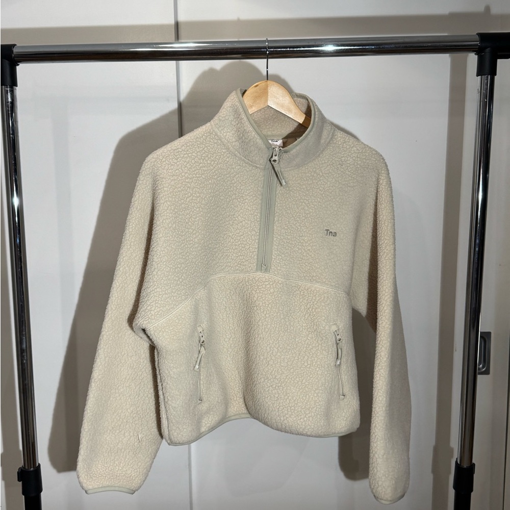 Aritzia - Tna Fleece 1/4 zip - Size M